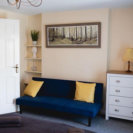 Vanity Ballycastle Diamond 2 Bedroom Apartment Extérieur photo
