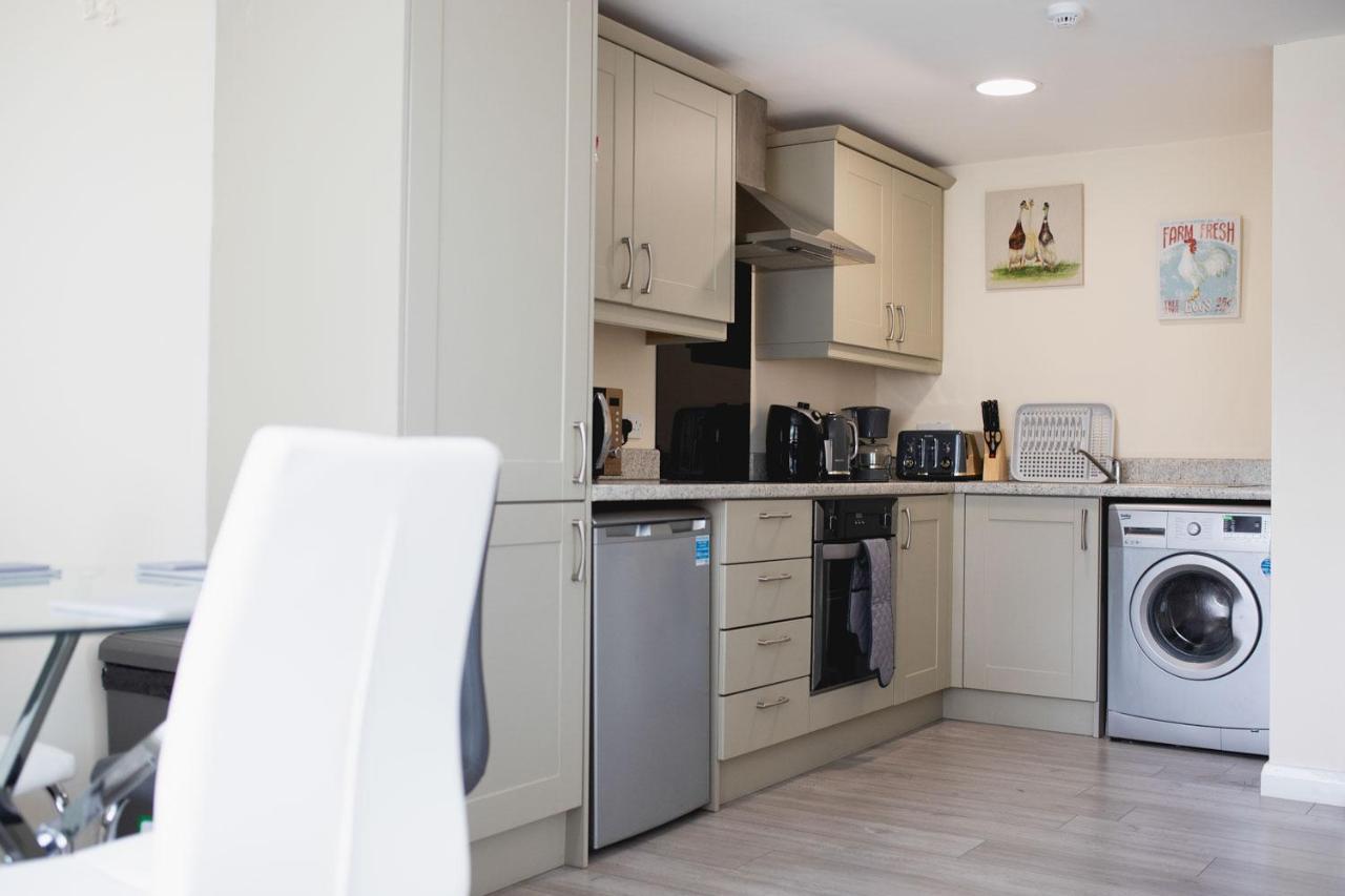 Vanity Ballycastle Diamond 2 Bedroom Apartment Extérieur photo