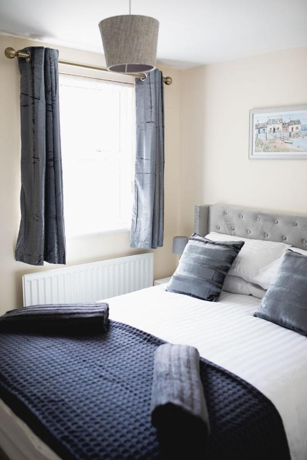 Vanity Ballycastle Diamond 2 Bedroom Apartment Extérieur photo
