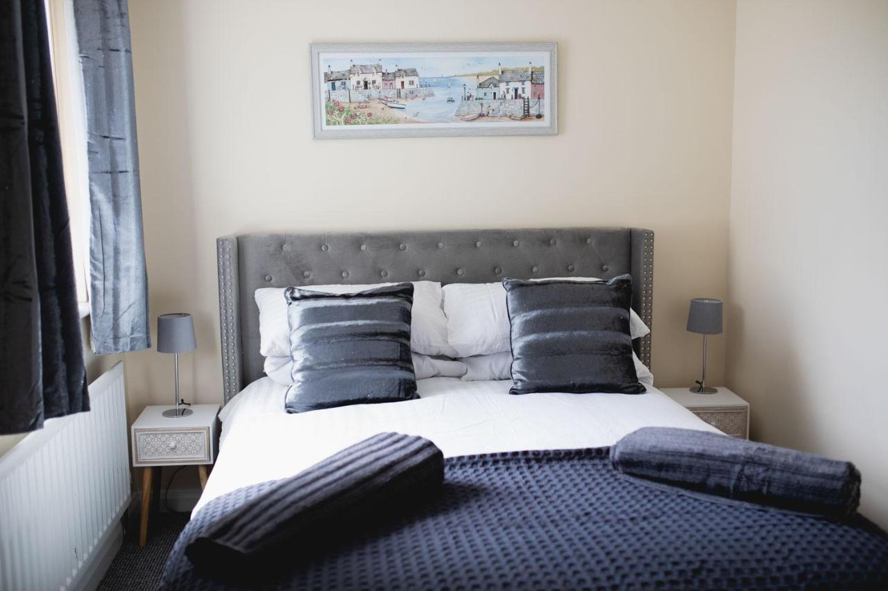 Vanity Ballycastle Diamond 2 Bedroom Apartment Extérieur photo